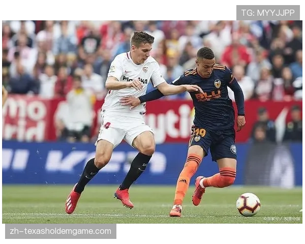 《踢球者》预测：法兰克福vs门兴，一场势均力敌的欧战资格卡位战